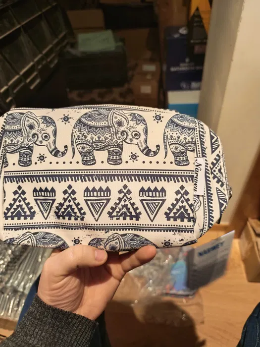 Kosmetyczka damska